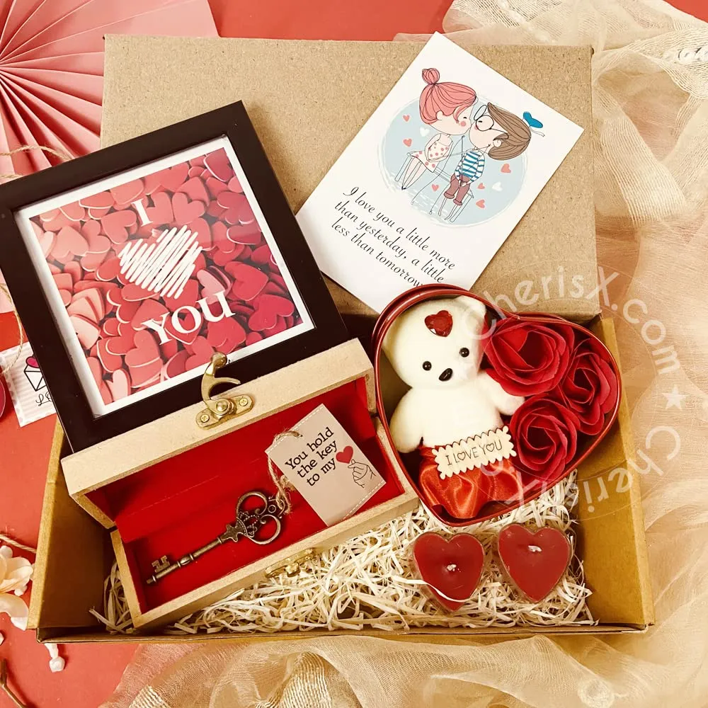 Key To My Heart Hamper - Valentine Day Gift for Girls Boys Girlfriend Boyfriend Husband Wife