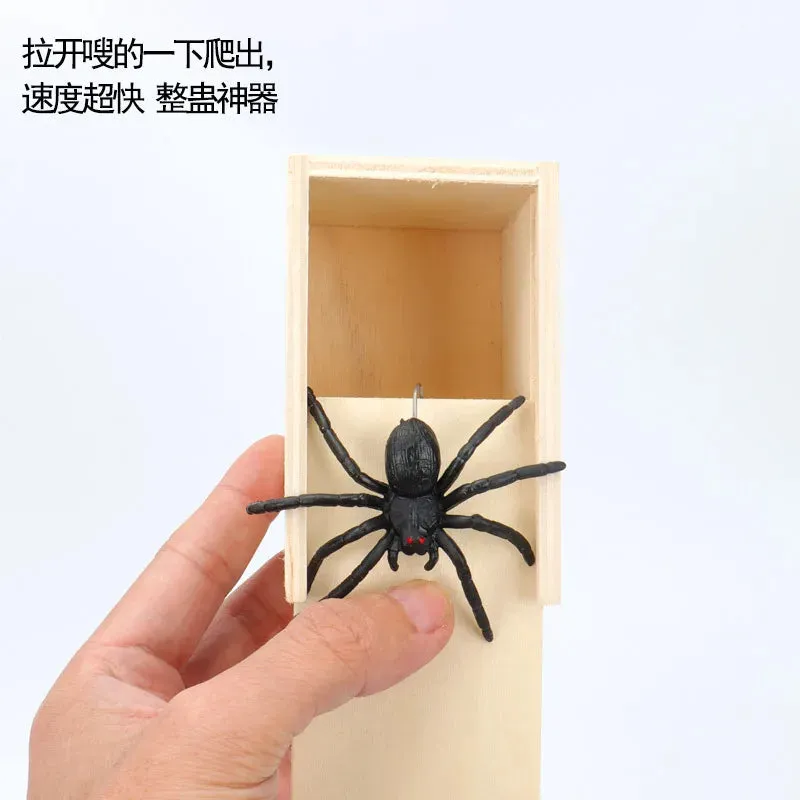 Wooden Prank Trick Practical Joke Home Office Scare Toy Box Gag Spider Kid Parents Friend Funny Play Joke Gift Surprising Box